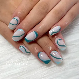 ミディアム ネイル richeri beautyのエステ・リラクイメージ