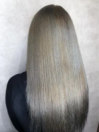 ロング 西村 雄二/エクステのヘアスタイル