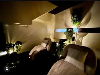 MANA / 心斎橋 スパ、まつ毛パーマのマツエク・マツパデザイン