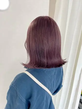 ミディアム カラー 長山 茉白のヘアスタイル