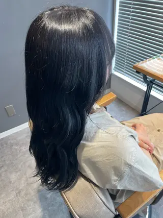 ロング カラー 渡辺 夢吏のヘアスタイル