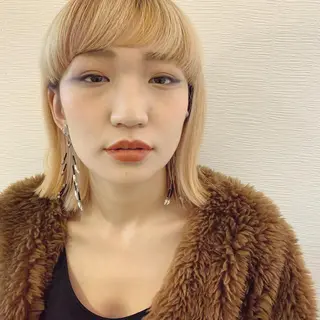 ミディアム カラー 池田 真由美のヘアスタイル