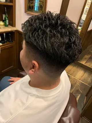 ショート メンズ 羽木 隆徒のヘアスタイル