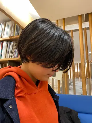 ショート 🌻おおとみはな/ レイヤー/Wカラ🌻のヘアスタイル