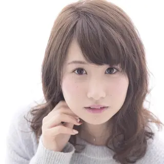 ミディアム カラー パーマ 金崎 新吾のヘアスタイル