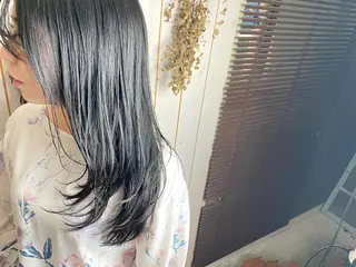 セミロング カラー LILIS hair designのヘアスタイル