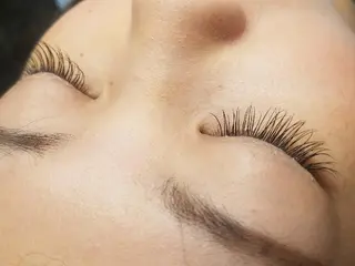 マツエク・マツパ Liola (xuxa内)のマツエク・マツパデザイン