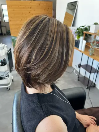 ミディアム カラー GAGA D Ashのヘアスタイル