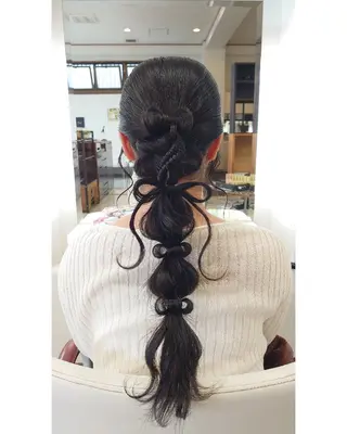 ロング ヘアアレンジ キンジョウ エナミのヘアスタイル