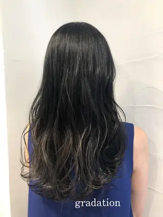 ロング . AYUKAのヘアスタイル