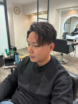 パーマ メンズ 樅木 恒毅のヘアスタイル