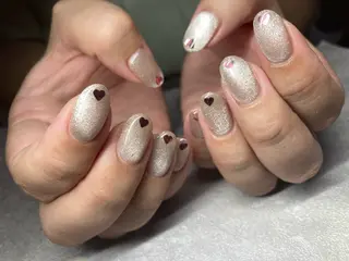 ネイル elu :nail&eyeのネイルデザイン