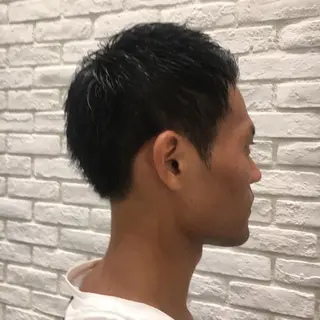 ショート メンズ ミドウチ アヤカのヘアスタイル