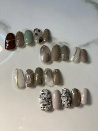 パーマ ヘアアレンジ ネイル 荒木 莉奈のネイルデザイン