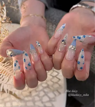ネイル Blue daisy 栄本店のネイルデザイン