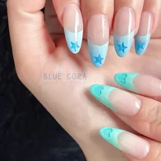ネイル BLUE CORAのネイルデザイン