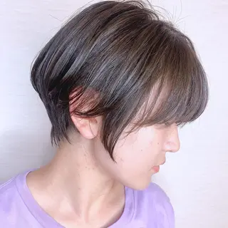 ショート カラー 韓国レイヤーカット/ ダブルカラーのヘアスタイル