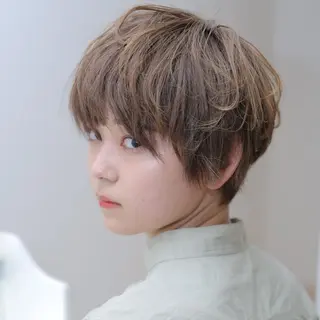 ショート Culumi クルミ 松井照雄/梅田茶屋町のヘアスタイル