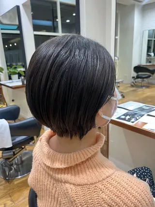 ショート コテ巻き風パーマ🫧 麻尋のヘアスタイル