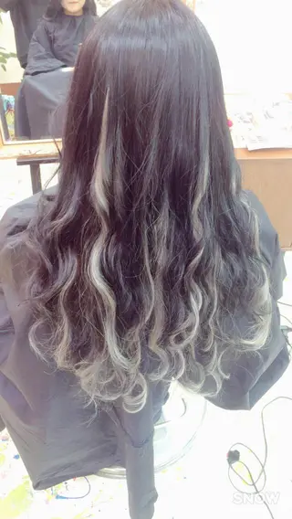 ロング カラー 平尾 拓也のヘアスタイル