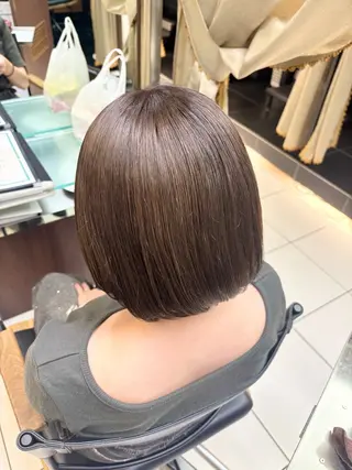 ショート カラー 透明感カラー️🫧 清水杏乃のヘアスタイル