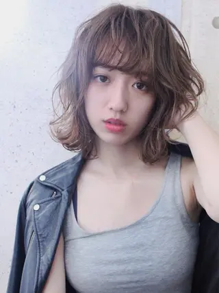 ショート カラー パーマ ooit 【オーイット】のヘアスタイル