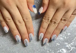 ネイル VIERU 🌈🎀💖のネイルデザイン