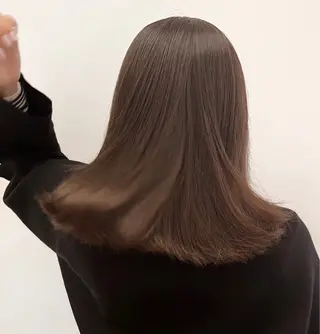 セミロング 川上 莉歩のヘアスタイル