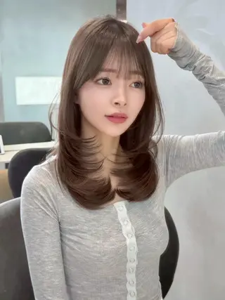 ミディアム カラー GLROW IVY 大宮のヘアスタイル