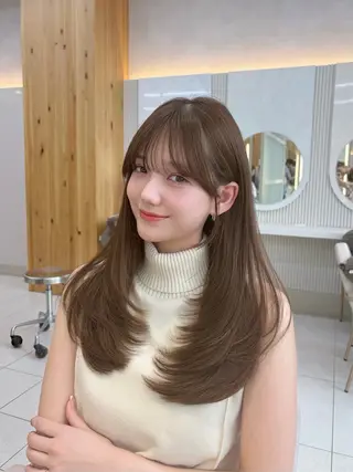 セミロング oto🤍×美髪× ゆるふわレイヤーのヘアスタイル