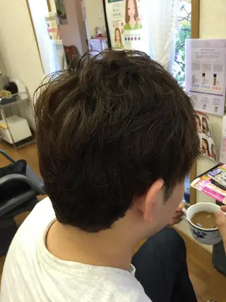 ショート パーマ メンズ 加藤 千秋のヘアスタイル