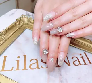 ネイル Lilas Nailのネイルデザイン