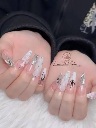 ネイル Lumi Shinokuboのネイルデザイン