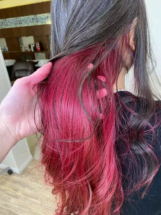 カラー SALOWIN栄 高須大貴のヘアスタイル