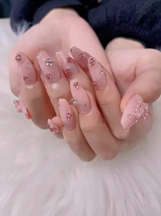 ネイル FF フィフィネイルサロンのネイルデザイン
