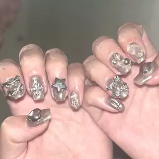ネイル VENUSBELT hidekaのネイルデザイン