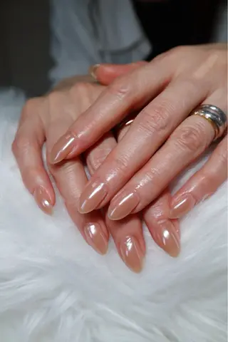 ミディアム 【トロワ ラパン】 Mayaのネイルデザイン