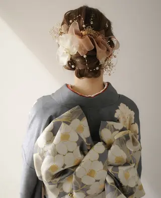 セミロング カラー ヘアアレンジ hiide sisiのヘアスタイル