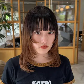 セミロング FERIA かりんのヘアスタイル