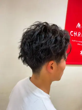 ショート パーマ メンズ メンズパーマ 赤司 泰樹のヘアスタイル