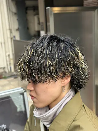 ショート パーマ 千葉弘平 🔥波巻き特化🔥のヘアスタイル