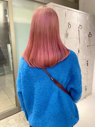 ロング カラー ダブルカラー,透け カラーHINARIのヘアスタイル