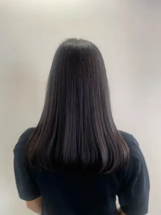 ミディアム ハイトーン/レイヤー 似合わせ・ユキノのヘアスタイル