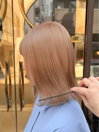 ミディアム カラー 似合わせベージュ 🍯ayumi🍯のヘアスタイル