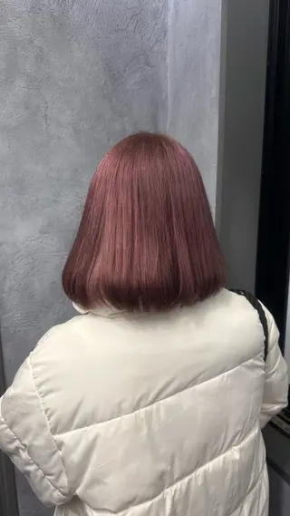 ミディアム カラー Graphy  札幌所属・🐺ﾅｶﾑﾗ ﾓﾓｶのヘアスタイル