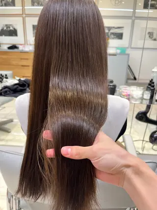 セミロング カラー メンズ眉毛サロン⚪️ マユクリア名古屋栄店の眉毛・アイブロウイメージ