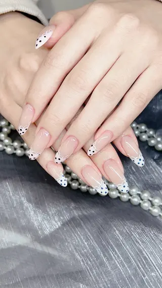 ネイル MoreGlam 新宿東口店のネイルデザイン