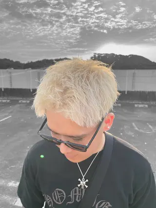 ショート メンズ 平井 芳琉のヘアスタイル