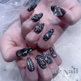 ネイル ️🫧もこ 艶感ネイル🫧のネイルデザイン