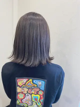 ミディアム カラー ゆうこ 🩷🩶のヘアスタイル